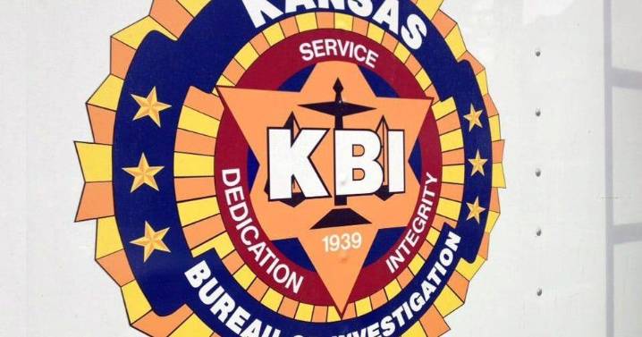 Kansas man arrested after traveling out-of-state to have sex with 15-year