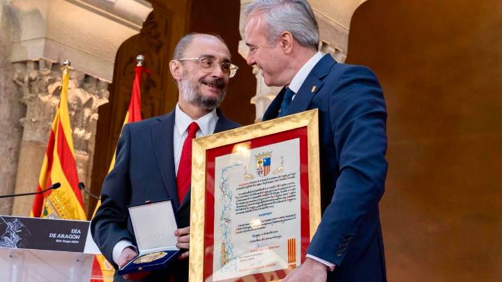 Tres días de luto en Aragón por el fallecimiento de Javier Lambán