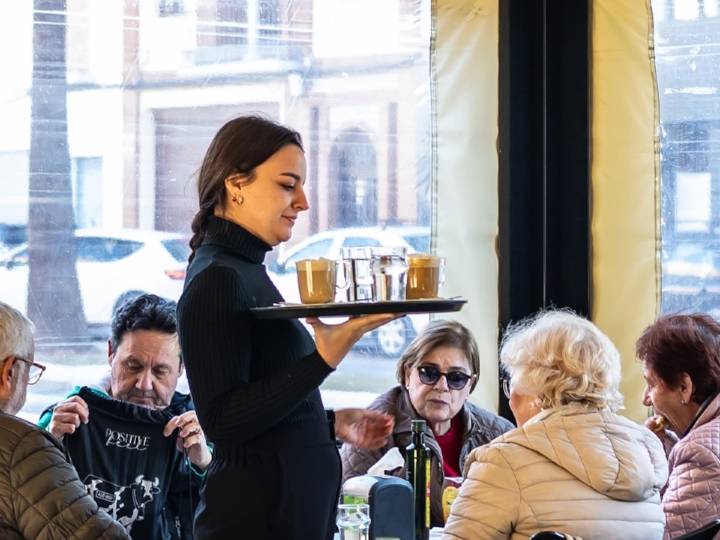 Un cliente provoca un incendio en un bar porque no le sirven mayonesa