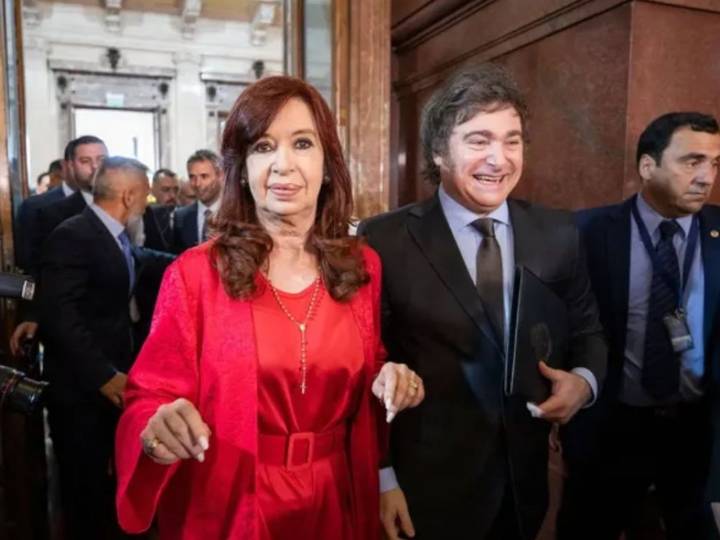 La imagen política de Javier Milei es peor que la de Cristina Kirchner y le cede terreno a Kicillof