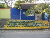 “No más alcahuetería”: Colegio de Aipe prohíbe el uso del celular en las aulas