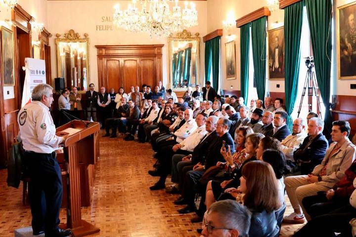 Toluca impulsa la preservación del patrimonio automotriz con la nueva mesa directiva de la AMAAC