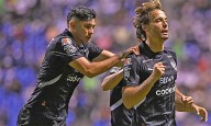 Vence Rayados a Puebla a domicilio; Se consolida en el liderato