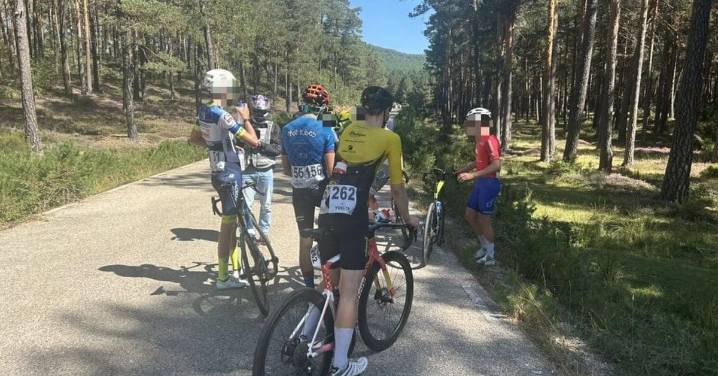 Tragedia en la Vuelta Ciclista Junior a la Ribera del Duero: fallece un joven corredor tras una caída en la segunda etapa