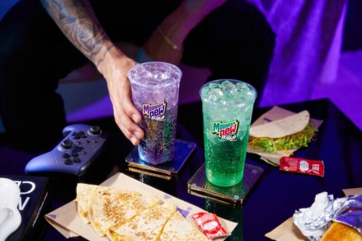 Taco Bell Introduces New Mountain Dew Baja Midnight