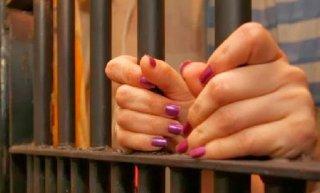 Vinculan a proceso a mujer por tráfico de plazas en Oaxaca