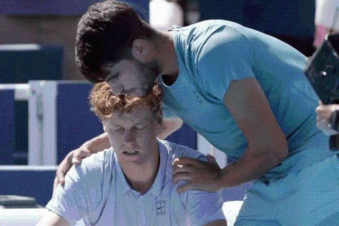 US Open 2025: El tenista Italiano Jannik Sinner se recupera del virus y vuelve a los entrenamientos