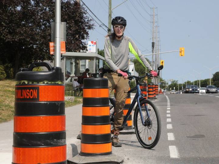 Ottawa cyclists worry about the construction cone hazard