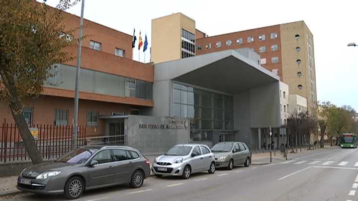 Un incendio en la cocina del Club de Golf de Cáceres deja un herido por intoxicación de monóxido de carbono More