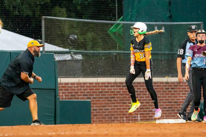Lake Mary softball stars scored Little League World Series win