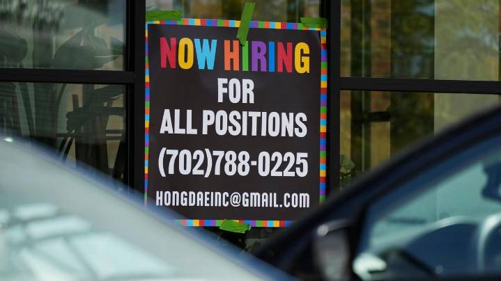 US applications for jobless benefits rise last week, but layoffs remain historically low