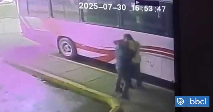 Agresor de inspector en Terminal de Valdivia da su versión y dice que fue agredido con un codazo