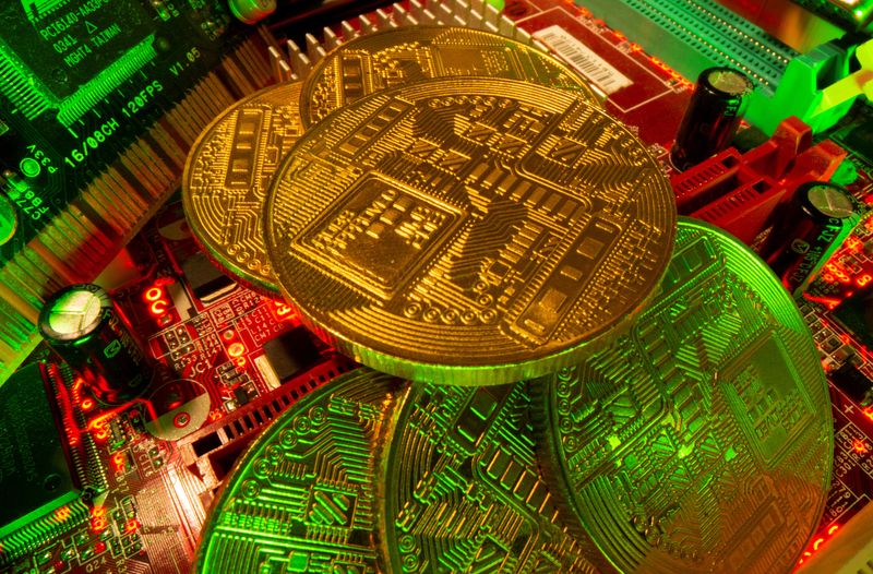 Stock exchanges urge regulators to crack down on 'tokenised stocks'