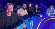 David Faitelson es abucheado por la afición en Supernova y le gritan de todo; “cule**”