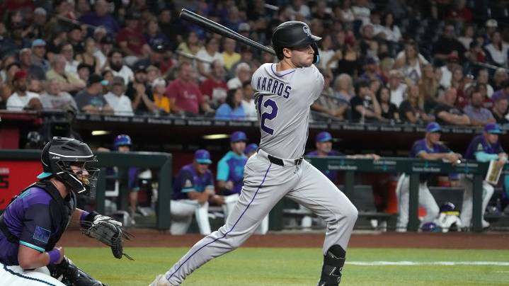 Kyle Karros, son of 1992 NL Rookie of the Year Eric Karros, hits RBI single in first MLB at