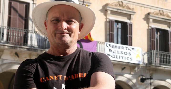 El gobierno de Aragón lleva a Toni Albà a la Fiscalía por un tuit de "celebración" de la muerte de Javier Lambán