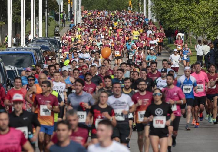 La nueva fecha de la Media Maratón de Gijón triunfa entre los aficionados