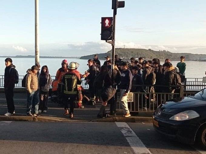 Adolescente de 16 años se encuentra en riesgo vital tras ser apuñalado por otro menor en Puerto Montt