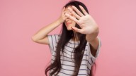 Este es el color que más eligen las personas más tímidas de todas, según la psicología