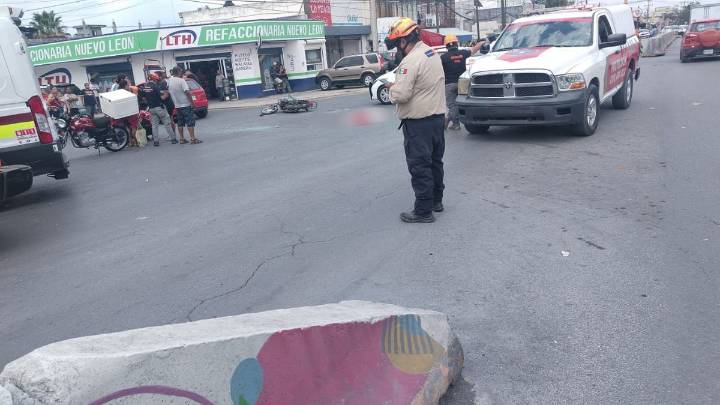 Joven muere en aparatoso accidente de motocicleta en Guadalupe, NL