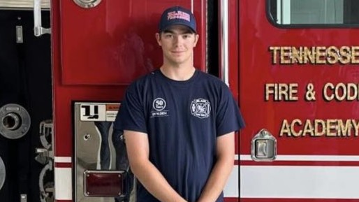 21-year-old firefighter dies after Oliver Springs crash