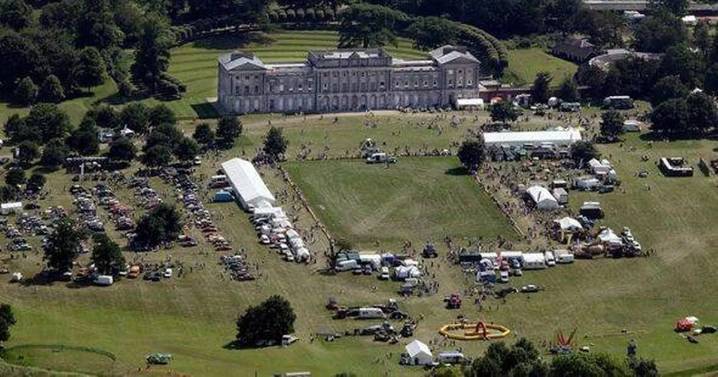 UK billionaire artist owns incredible mansion 'as long as Buckingham Palace'