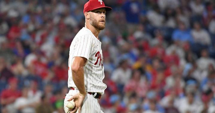 Phillies ace Zack Wheeler has successful procedure to remove blood clot, no timeline for return
