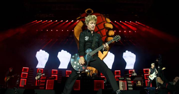 CRÓNICA: Green Day encendió Lima con punk rock, fuego y memoria colectiva
