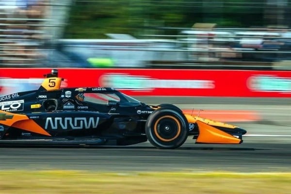 Toma Pato O'Ward la Pole Position en GP de Portland