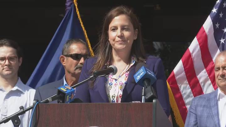 Watch Elise Stefanik Get Booed Because She Deserves It