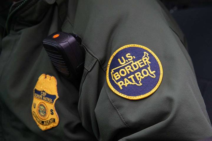 2 Firefighters Arrested by Border Patrol While Battling Washington Blaze