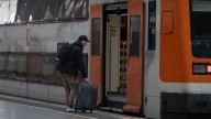 Interrumpido el tráfico de Rodalies en la línea R-15 por una incidencia en el suministro de la catenaria