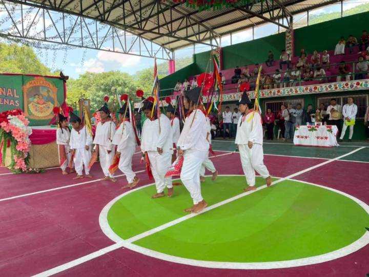 Alcaldesa María Jesús lleva a cabo la Celebración del Día Internacional de los Pueblos Indígenas 