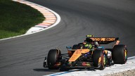 Captan a Lando Norris tras abandono que podría costarle el campeonato en una de las imágenes más desoladoras en historia reciente de la Formula 1