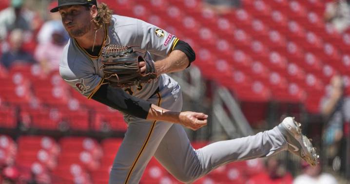 Jordan Walker homers in 3-run 7th inning to help Cardinals beat Pirates 4