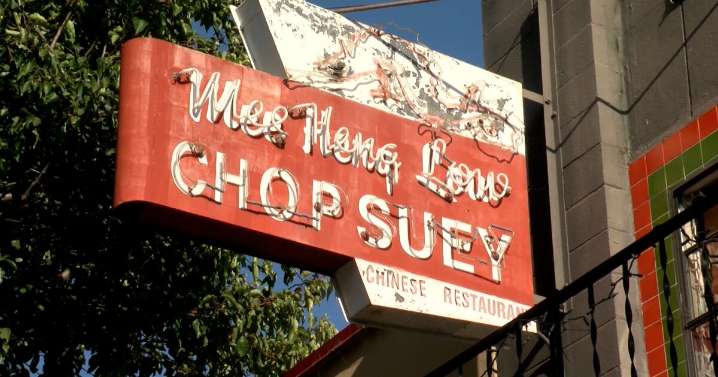 Iconic Mee Heng Low Noodle House receives $50,000 grant to fix neon sign