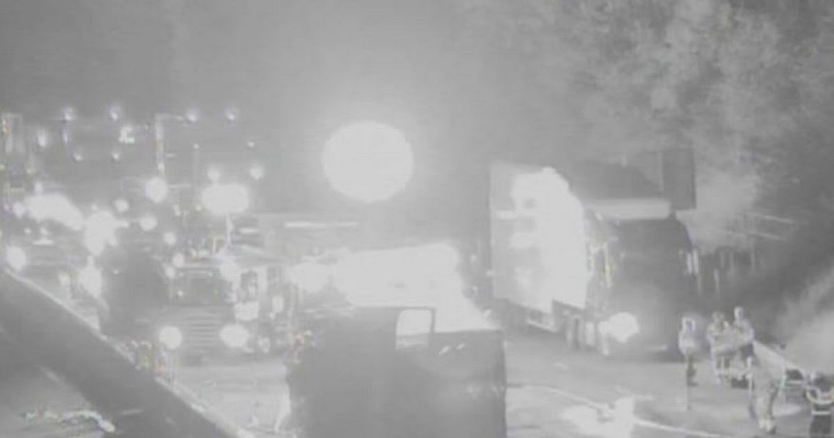 Live M6 updates as crash near Stoke-on-Trent sees lorry overturn and motorway closed