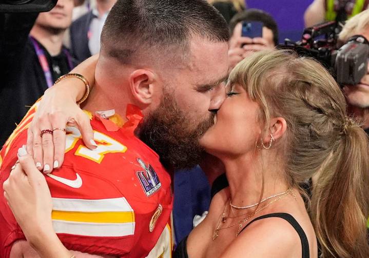 Taylor and Travis are not the only sports-entertainment couples we like
