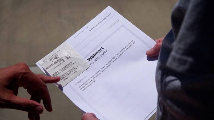 Customer fighting for a refund from Walmart says he can only get store credit. Can they do that?