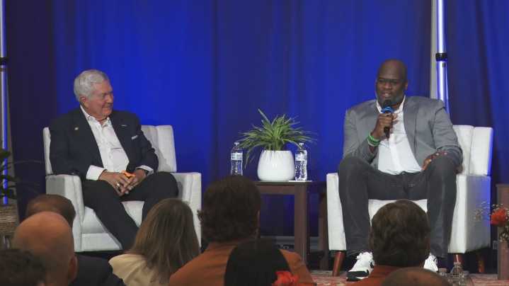 Longhorns legends celebrate 20 years since 2005 National Championship in Waco
