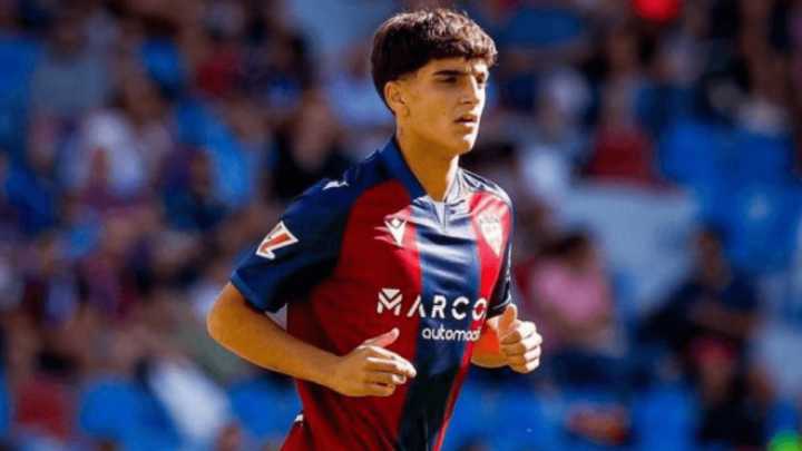 El Valencia CF ficha a Víctor Fernández para su cantera