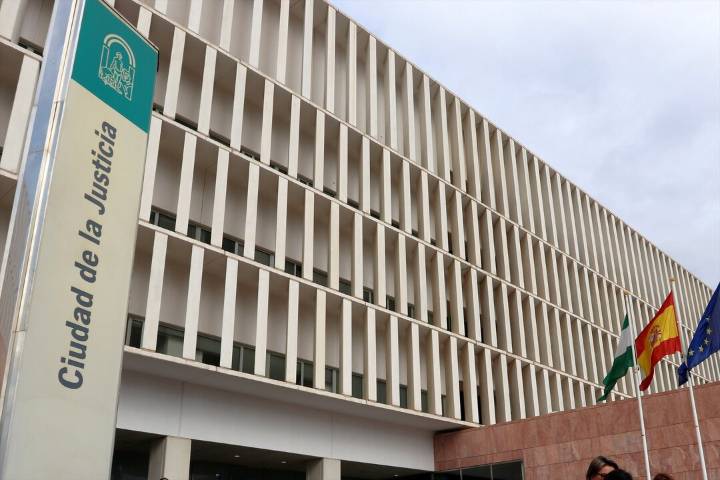 Dos detenidos por su implicación en el apuñalamiento mortal de un joven en Málaga