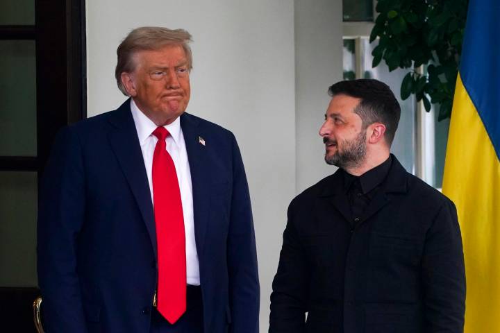 Trump: "si todo va bien hoy" podrá celebrarse cumbre trilateral con Putin y Zelenski