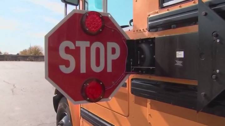 Pickerington school bus drivers reach tentative agreement on contract to avoid strike