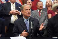 Abbott promete aprobar mapa electoral en Texas que favorece al Partido Republicano