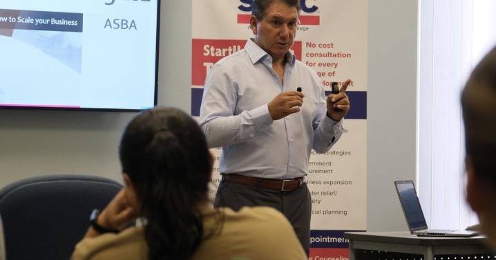 'Do I have the grit to get this done?': SBDC hosts Franchise 101 workshop for local entrepreneurs