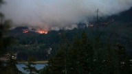 Wildfire crews hope for reprieve as rain falls on Vancouver Island blaze
