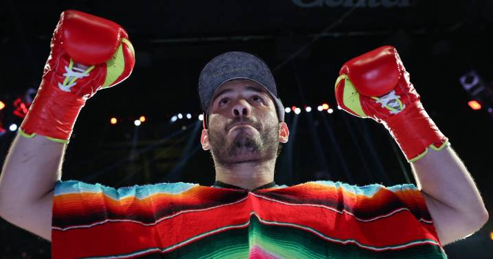 Boxer Julio César Chávez Jr. to stand trial in Mexico over alleged cartel ties