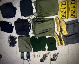 Cuatro capturados con armas de fuego y material de uso militar