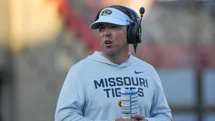 Sam Horn injury update: What Missouri football’s Eli Drinkwitz said about QB